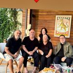Kalp krizi geçiren Cem Yılmaz’dan mutlu aile fotoğrafı
