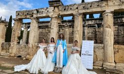 Meryem Ana temalı kıyafet Hierapolis ve Efes'te sergilendi