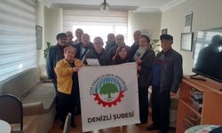 Aile Hekimlerinin Mücadelesine Emeklilerden Destek