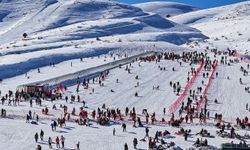 Denizli Kayak Merkezi ziyaretçi akınına uğradı