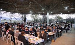 Vatandaşları iftar sofralarında buluşturuyor