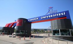 Üniversite öğrencilerinin harçlıkları yetimlere burs oluyor