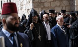 İsrail, Doğu Kudüs'te Hristiyanların "Kutsal Cumartesi" törenine katılımını engelledi