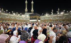 Kabe'de hacı adaylarının yoğunluğu artıyor