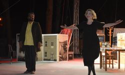 Arzu Yanardağ yeni oyunuyla fırtına gibi esti