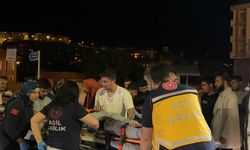 Kamyonet ile motosiklet çarpıştı: 1 yaralı