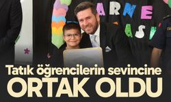 Tatık öğrencilerin sevincine ortak oldu