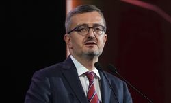 İletişim Başkanı Duran, Sezai Karakoç'u vefat yıl dönümünde andı