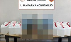 Milas’ta sahte içki ve silah ele geçirildi