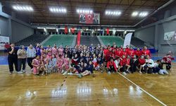 Denizli’de U14 Kızlar Basketbol’da kupa sahibini buldu