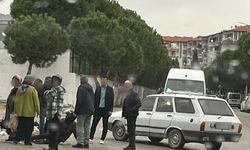 Motosiklet ve otomobilin karıştığı kazada 1 kişi yaralandı
