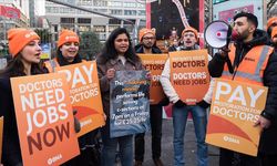 İngiltere'de pratisyen hekimler 5 günlük grev başlattı