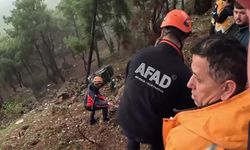 Uçurumdan yuvarlanan sürücüyü ekipler kurtardı