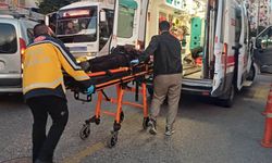 Motosikletle otomobil çarpıştı: 1 yaralı