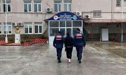 Üç yıl saklandı, kilerde yakalandı