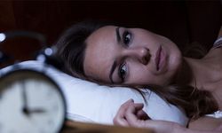 Kronik uyku yoksunluğu alzheimera yol açabilir