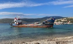 Demircili Sahili’nde asbestli gemi skandalı