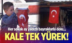 Kale’de bayrak sevgisi sel oldu! “Bu Memleketin Evlatları Vatanını Satmaz!”