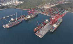 Bakan Uraloğlu: "2025 yılında elleçlenen yük miktarı 553 milyon 268 bin 303 tona ulaştı"