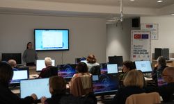 65 yaş üstüne dijital eğitim desteği