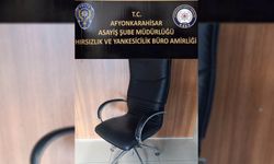 Girdiği iş yerinden koltuk çaldı