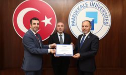 PAÜ’de MEDEK akreditasyon belgeleri takdim edildi