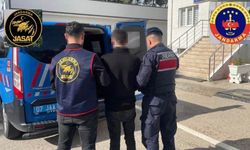 25 yıl 15 gün kesinleşmiş hapis cezası bulunan firari yakalandı