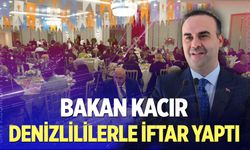 Bakan Kacır Denizlililerle iftar yaptı