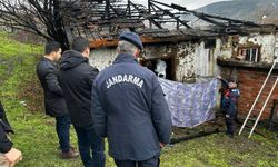 Sobadan çıkan yangında, yaşlı çift yanarak öldü!