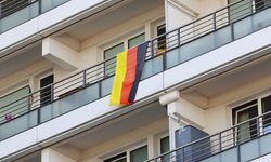 82 yaşındaki kadın ölen annesinin cesedini maaş için sakladı!