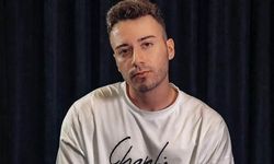 Enes Batur gözaltına alındı