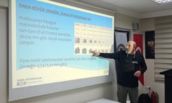 Fotoğraf tutkunlarına cep telefonu eğitimi veriliyor