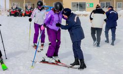 JAK şehit ve gazi çocuklarına kayak eğitimi verdi