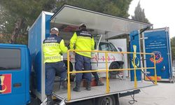 Jandarmadan çocuklara emniyet kemeri eğitimi