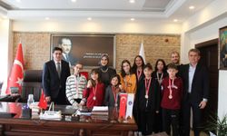 Madalya Avcısı Kızlar, Çal’ın Gururu Oldu