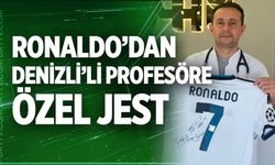 Cristiano Ronaldo’dan Denizli’li profesöre özel jest