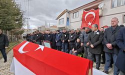 Kalp krizi sonrası vefat eden Güney Belde Belediye Başkanı Erol Karabacak toprağa verildi