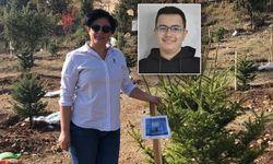 Yüreği acısına dayanamadı! İntihar eden oğlunun mezarı başında kalp krizi geçiren anne öldü...