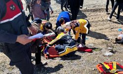 Korkutan kaza! Tır yolcu minibüsüne çarptı: Çok sayıda yaralı var...