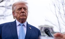 Trump: "İran, saygı göstergesi olarak 20 tanker dolusu petrol verdi"