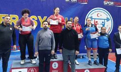 Burdurlu genç halterci, Türkiye ikincisi oldu