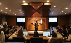 Dijital stratejiler DENİB’de anlatıldı