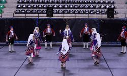 Denizli’de halk oyunları şöleninde finalistler belli oldu