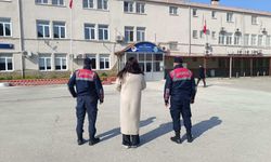 Fuhuşa teşvik suçundan aranan şahıs Nazilli'de yakalandı