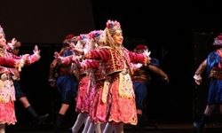 Halk oyunlarında yıldızlar Denizli’de sahne alacak
