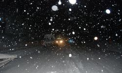 Antalya'da e yağmur kara döndü