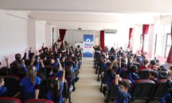 PAÜ’den miniklere anlamlı ziyaret