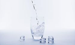Ramazan’da yetersiz sıvı tüketimi böbrek taşını tetikleyebilir!