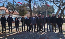 Gönüllerde yaşayan ses: Özay Gönlüm Memleketinde anıldı