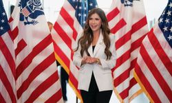 Trump, İç Güvenlik Bakanı Noem'i görevden aldı